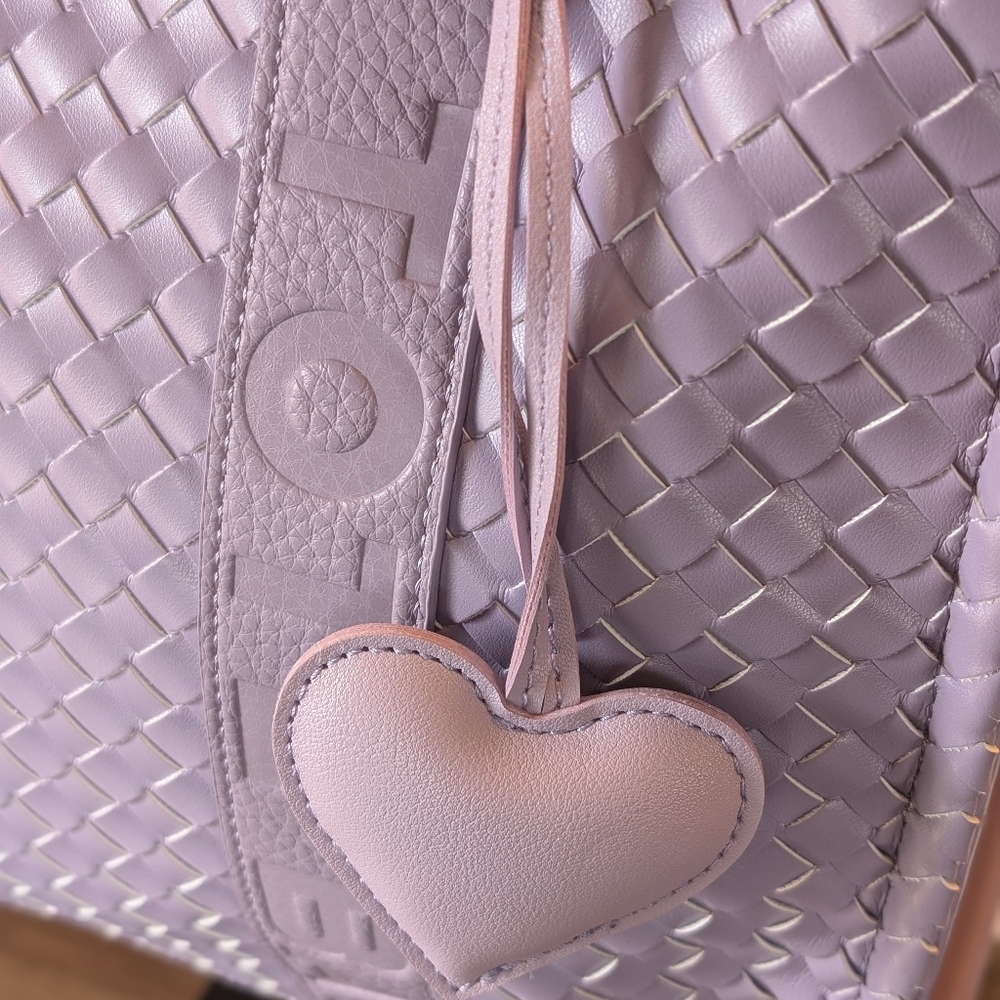 Large Square Woven Tote Bag W/Matching Wallet And Heart Charm 💜 Lavender